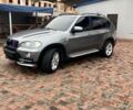 Серый БМВ Х5, объемом двигателя 3 л и пробегом 168 тыс. км за 19500 $, фото 1 на Automoto.ua