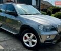 Серый БМВ Х5, объемом двигателя 3 л и пробегом 317 тыс. км за 13700 $, фото 2 на Automoto.ua