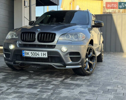 Сірий БМВ Х5, об'ємом двигуна 2.99 л та пробігом 242 тис. км за 18399 $, фото 1 на Automoto.ua