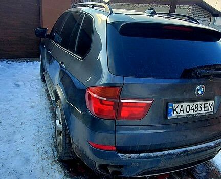 Серый БМВ Х5, объемом двигателя 3 л и пробегом 230 тыс. км за 16000 $, фото 2 на Automoto.ua