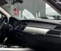 Серый БМВ Х5, объемом двигателя 3 л и пробегом 317 тыс. км за 15490 $, фото 43 на Automoto.ua