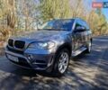 Сірий БМВ Х5, об'ємом двигуна 3 л та пробігом 298 тис. км за 9999 $, фото 1 на Automoto.ua