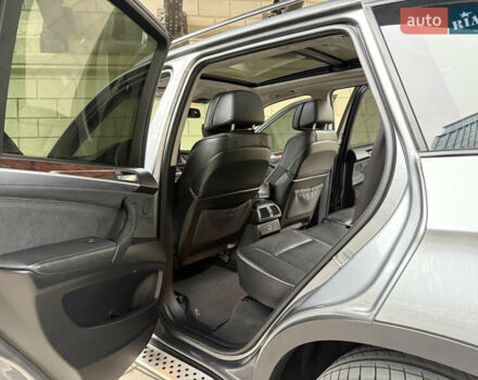 Сірий БМВ Х5, об'ємом двигуна 3 л та пробігом 297 тис. км за 14900 $, фото 23 на Automoto.ua