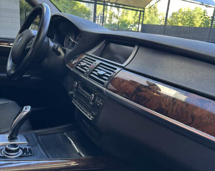Сірий БМВ Х5, об'ємом двигуна 3 л та пробігом 292 тис. км за 11450 $, фото 19 на Automoto.ua