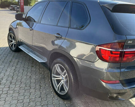 БМВ Х5 2011 в Черновцах на Automoto.ua Серый БМВ Х5, объемом двигателя 3 л и пробегом 247 тыс. км за 18000 $, фото 11 на Automoto.ua