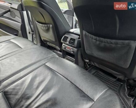 Сірий БМВ Х5, об'ємом двигуна 2.98 л та пробігом 169 тис. км за 12300 $, фото 25 на Automoto.ua