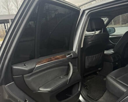 Серый БМВ Х5, объемом двигателя 2.98 л и пробегом 230 тыс. км за 14500 $, фото 23 на Automoto.ua