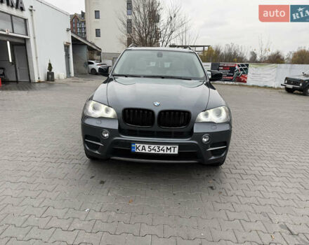 Сірий БМВ Х5, об'ємом двигуна 2.98 л та пробігом 180 тис. км за 14800 $, фото 2 на Automoto.ua