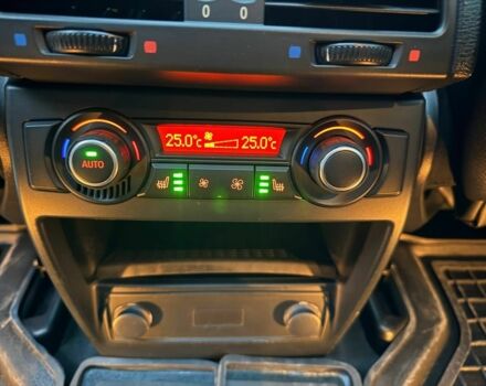 Серый БМВ Х5, объемом двигателя 3 л и пробегом 168 тыс. км за 12300 $, фото 18 на Automoto.ua