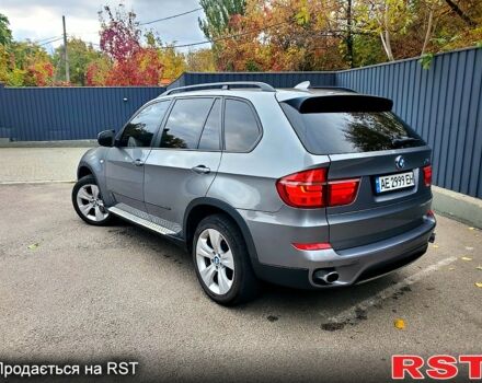 БМВ Х5 2011 в Днепре (Днепропетровске) на Automoto.ua Серый БМВ Х5, объемом двигателя 3 л и пробегом 188 тыс. км за 11999 $, фото 4 на Automoto.ua