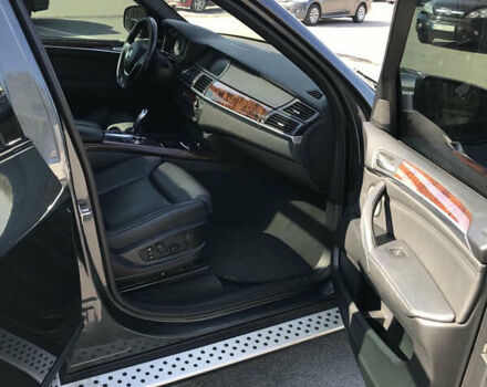 Сірий БМВ Х5, об'ємом двигуна 2.98 л та пробігом 328 тис. км за 14500 $, фото 22 на Automoto.ua