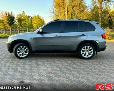 Серый БМВ Х5, объемом двигателя 3 л и пробегом 225 тыс. км за 12700 $, фото 1 на Automoto.ua