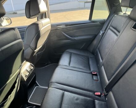 Сірий БМВ Х5, об'ємом двигуна 3 л та пробігом 278 тис. км за 15000 $, фото 5 на Automoto.ua
