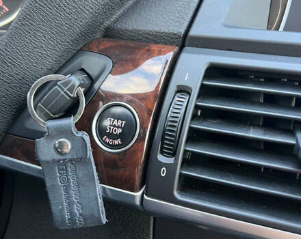 Серый БМВ Х5, объемом двигателя 3 л и пробегом 221 тыс. км за 21531 $, фото 24 на Automoto.ua