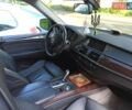 Серый БМВ Х5, объемом двигателя 3 л и пробегом 295 тыс. км за 21300 $, фото 25 на Automoto.ua