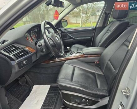 Сірий БМВ Х5, об'ємом двигуна 2.98 л та пробігом 169 тис. км за 12300 $, фото 3 на Automoto.ua