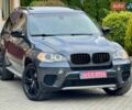 Серый БМВ Х5, объемом двигателя 3 л и пробегом 207 тыс. км за 17499 $, фото 1 на Automoto.ua