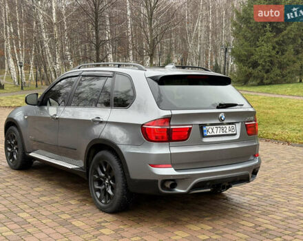 Серый БМВ Х5, объемом двигателя 2.98 л и пробегом 180 тыс. км за 12500 $, фото 2 на Automoto.ua