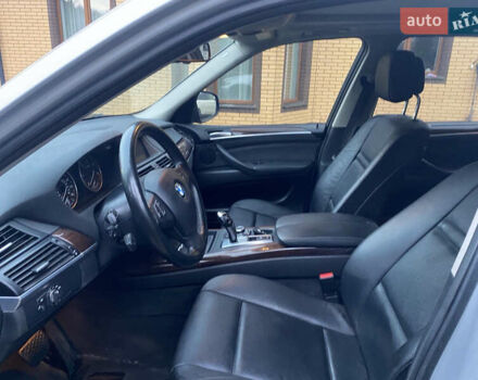 Серый БМВ Х5, объемом двигателя 2.98 л и пробегом 190 тыс. км за 14850 $, фото 10 на Automoto.ua