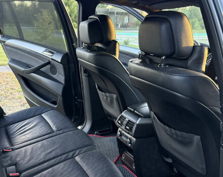 Сірий БМВ Х5, об'ємом двигуна 2.98 л та пробігом 244 тис. км за 17000 $, фото 16 на Automoto.ua