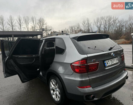 Серый БМВ Х5, объемом двигателя 2.98 л и пробегом 230 тыс. км за 14500 $, фото 9 на Automoto.ua