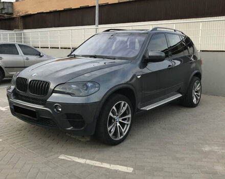 Сірий БМВ Х5, об'ємом двигуна 2.98 л та пробігом 328 тис. км за 14500 $, фото 2 на Automoto.ua