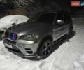 Серый БМВ Х5, объемом двигателя 3 л и пробегом 295 тыс. км за 21300 $, фото 52 на Automoto.ua