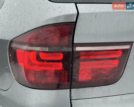 Сірий БМВ Х5, об'ємом двигуна 3 л та пробігом 304 тис. км за 11990 $, фото 18 на Automoto.ua