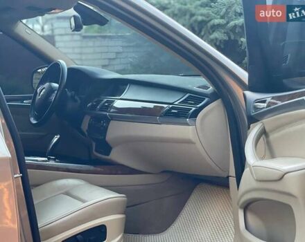 Сірий БМВ Х5, об'ємом двигуна 2.98 л та пробігом 262 тис. км за 13900 $, фото 23 на Automoto.ua