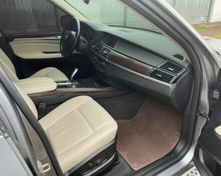 Сірий БМВ Х5, об'ємом двигуна 3 л та пробігом 309 тис. км за 12000 $, фото 10 на Automoto.ua