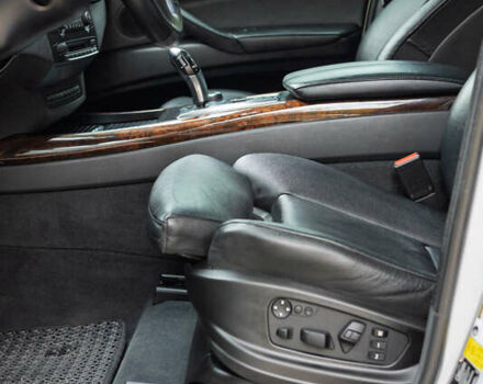 Сірий БМВ Х5, об'ємом двигуна 3 л та пробігом 237 тис. км за 19900 $, фото 26 на Automoto.ua