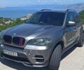 Серый БМВ Х5, объемом двигателя 3 л и пробегом 295 тыс. км за 21300 $, фото 4 на Automoto.ua