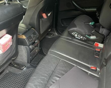 Серый БМВ Х5, объемом двигателя 3 л и пробегом 199 тыс. км за 18500 $, фото 14 на Automoto.ua