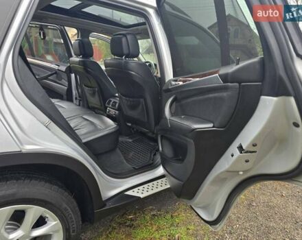 Сірий БМВ Х5, об'ємом двигуна 2.98 л та пробігом 169 тис. км за 12300 $, фото 17 на Automoto.ua