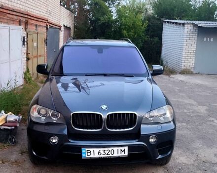 Серый БМВ Х5, объемом двигателя 3 л и пробегом 215 тыс. км за 15500 $, фото 3 на Automoto.ua
