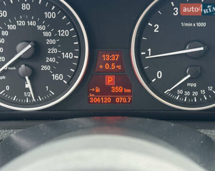 Сірий БМВ Х5, об'ємом двигуна 3 л та пробігом 304 тис. км за 11990 $, фото 66 на Automoto.ua