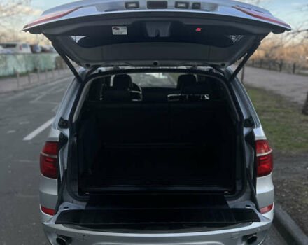 Сірий БМВ Х5, об'ємом двигуна 3 л та пробігом 238 тис. км за 16300 $, фото 9 на Automoto.ua