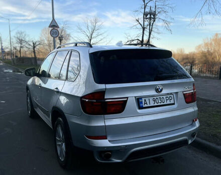 Сірий БМВ Х5, об'ємом двигуна 3 л та пробігом 238 тис. км за 16300 $, фото 2 на Automoto.ua