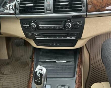 Сірий БМВ Х5, об'ємом двигуна 3 л та пробігом 270 тис. км за 14650 $, фото 19 на Automoto.ua