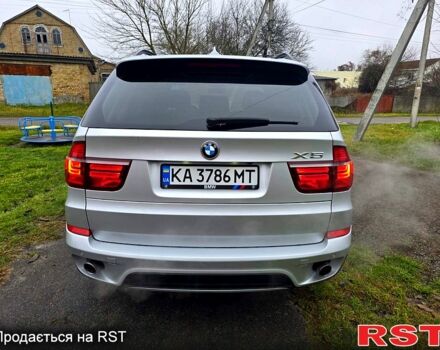 Серый БМВ Х5, объемом двигателя 3 л и пробегом 169 тыс. км за 13500 $, фото 4 на Automoto.ua