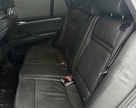 Серый БМВ Х5, объемом двигателя 2.98 л и пробегом 230 тыс. км за 14500 $, фото 25 на Automoto.ua