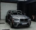 Сірий БМВ Х5, об'ємом двигуна 3 л та пробігом 180 тис. км за 22800 $, фото 2 на Automoto.ua