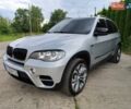 Серый БМВ Х5, объемом двигателя 3 л и пробегом 238 тыс. км за 16800 $, фото 1 на Automoto.ua