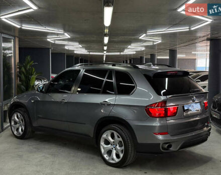 Серый БМВ Х5, объемом двигателя 2.98 л и пробегом 265 тыс. км за 14000 $, фото 4 на Automoto.ua