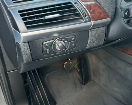 Серый БМВ Х5, объемом двигателя 3 л и пробегом 221 тыс. км за 21531 $, фото 21 на Automoto.ua