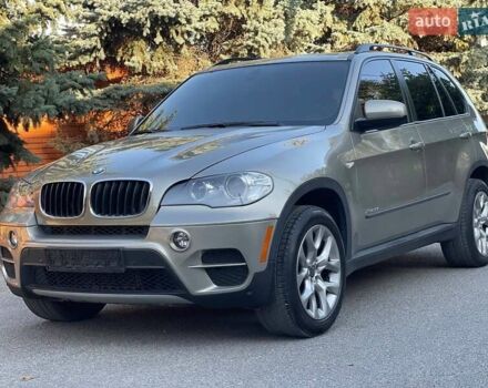 Сірий БМВ Х5, об'ємом двигуна 2.98 л та пробігом 262 тис. км за 13900 $, фото 4 на Automoto.ua