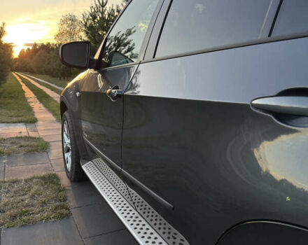 Сірий БМВ Х5, об'ємом двигуна 2.98 л та пробігом 244 тис. км за 17000 $, фото 6 на Automoto.ua