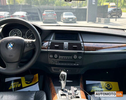 Сірий БМВ Х5, об'ємом двигуна 3 л та пробігом 209 тис. км за 17100 $, фото 9 на Automoto.ua