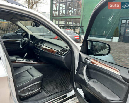 Серый БМВ Х5, объемом двигателя 2.98 л и пробегом 268 тыс. км за 13800 $, фото 20 на Automoto.ua