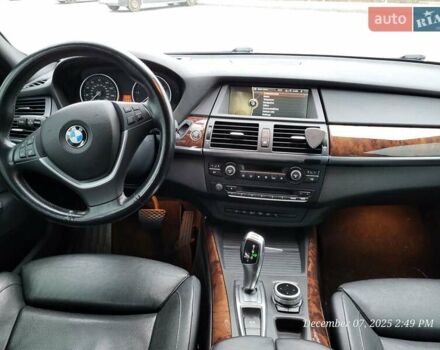 Сірий БМВ Х5, об'ємом двигуна 2.99 л та пробігом 252 тис. км за 19800 $, фото 12 на Automoto.ua